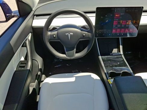Used 2020 Tesla Model Y Long Range AWD/4WD image 13