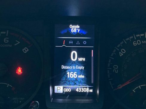 Used 2023 Toyota Tacoma SR image 13