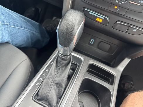 Used 2019 Ford Escape S FWD image 16