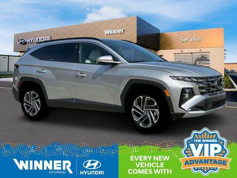 New 2025 Hyundai Tucson Limited image 11