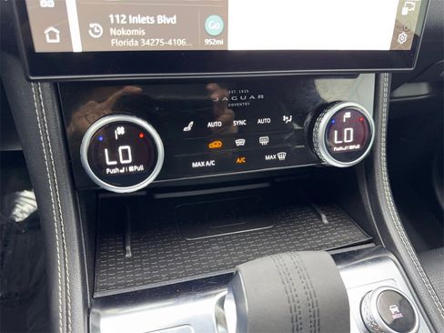 Used 2024 Jaguar F-PACE R-Dynamic S image 62