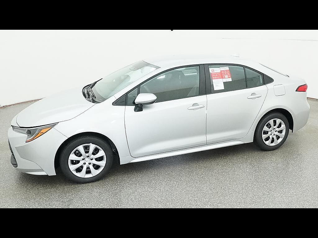 New 2026 Toyota Corolla LE FWD image 6