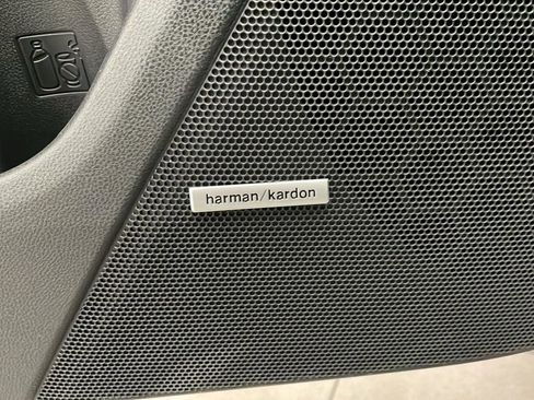 Used 2025 Subaru Crosstrek 2.5i Wilderness w/ Wilderness Package image 11