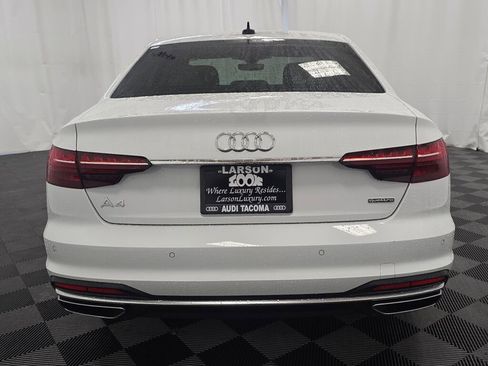 Used 2023 Audi A4 2.0T Premium w/ Convenience Package image 5