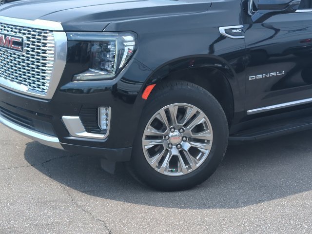 Used 2024 GMC Yukon Denali AWD/4WD image 2