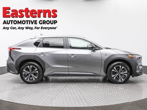 Used 2023 Subaru Solterra AWD image 4