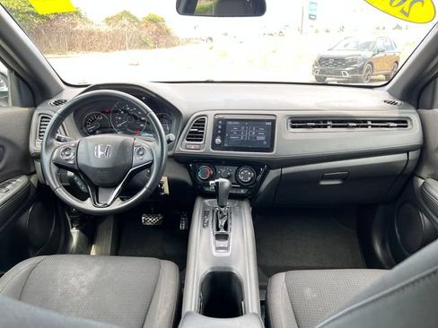 Used 2022 Honda HR-V Sport image 11