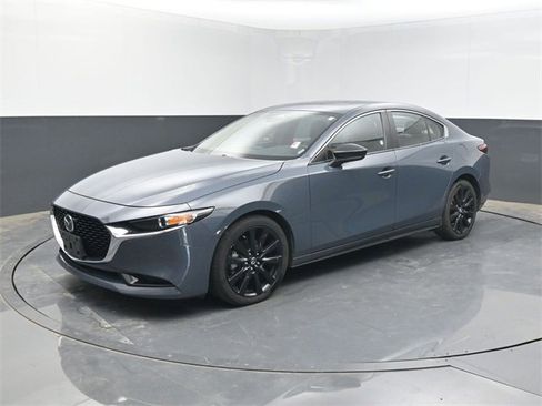 Used 2024 MAZDA MAZDA3 s image 2