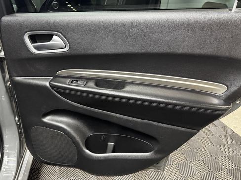 Used 2020 Dodge Durango SXT image 50