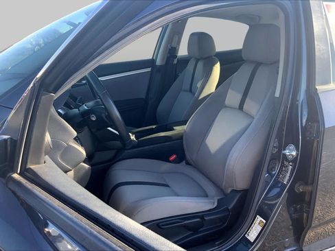 Used 2018 Honda Civic EX-T image 8