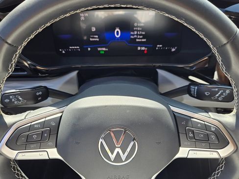 Certified 2024 Volkswagen Taos S FWD image 22