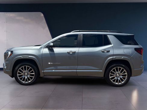 Used 2026 GMC Terrain Denali AWD/4WD image 2