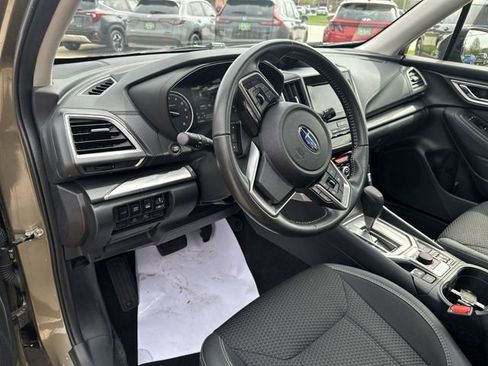 Used 2023 Subaru Forester Premium image 12