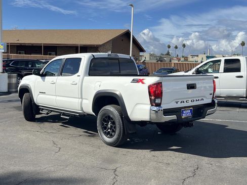 Used 2023 Toyota Tacoma SR5 image 3