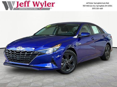 Used 2023 Hyundai Elantra SEL FWD image 1
