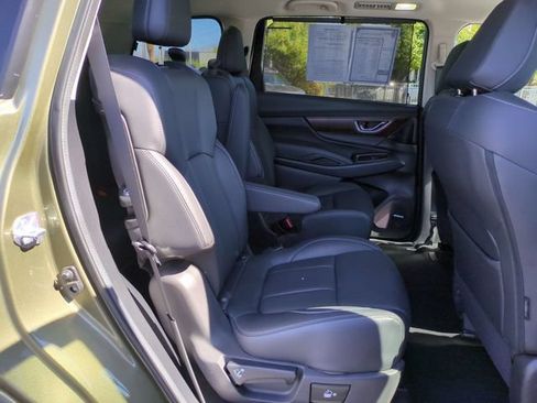 Used 2023 Subaru Ascent Touring AWD/4WD image 32