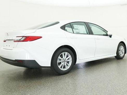 New 2026 Toyota Camry LE FWD image 41