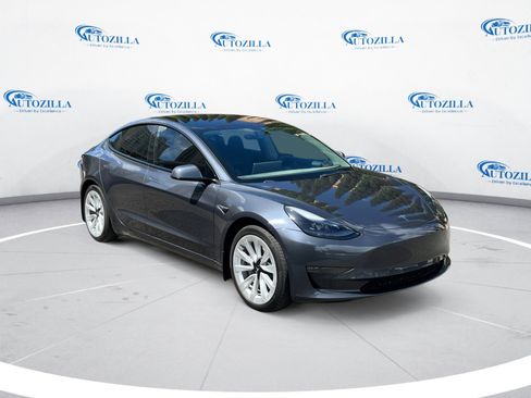 Used 2022 Tesla Model 3 Long Range image 7