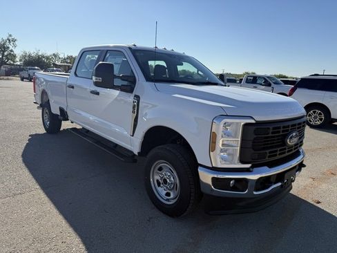 New 2026 Ford F350 XL w/ XL Chrome Package image 1