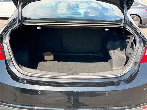 Used 2024 Chevrolet Malibu LS FWD image 23