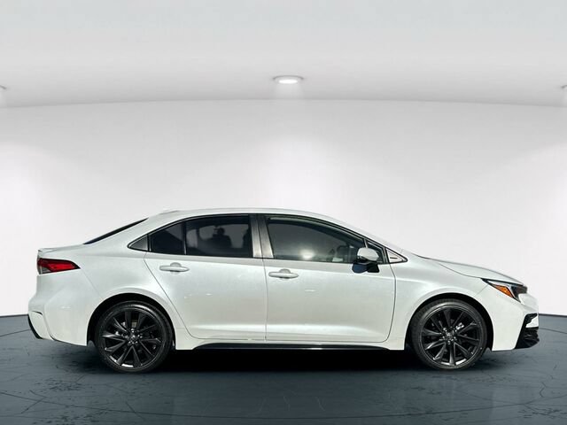 Used 2024 Toyota Corolla SE FWD image 7