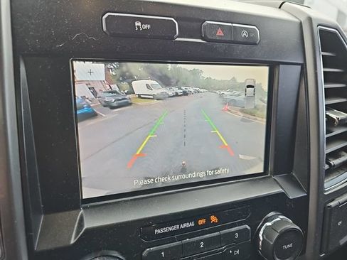 Used 2020 Ford F150 XLT w/ Equipment Group 302A Luxury AWD/4WD image 19