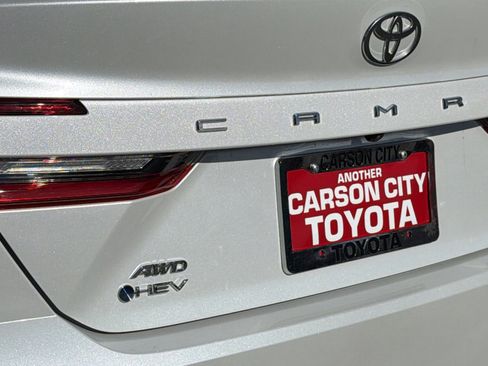 Used 2025 Toyota Camry XLE image 28