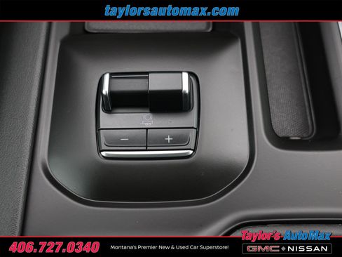 Used 2024 GMC Sierra 3500 Denali w/ Denali Reserve Package image 28