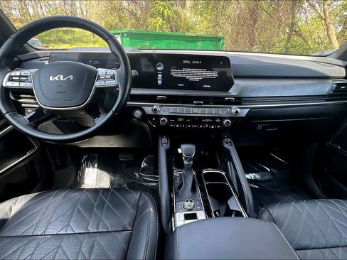Used 2023 Kia Telluride EX X-Line AWD/4WD image 16
