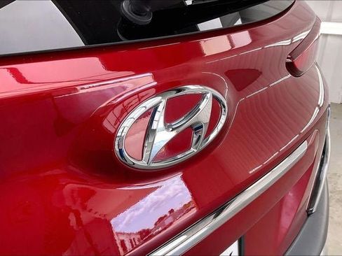 Certified 2023 Hyundai Kona Limited w/ Cargo Package AWD/4WD image 32