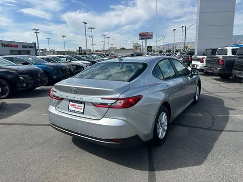 Used 2026 Toyota Camry LE FWD image 11