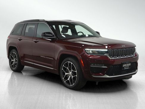 Used 2022 Jeep Grand Cherokee Summit image 7