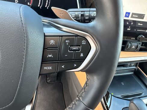 Used 2025 Lexus NX 250 FWD w/ Towing Package (2000 Lbs) image 30