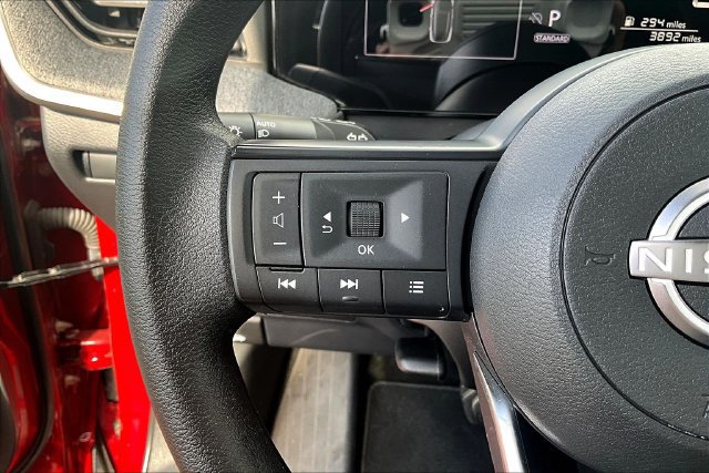 Used 2026 Nissan Kicks SV FWD image 10