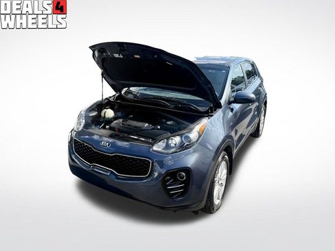 Used 2019 Kia Sportage LX AWD/4WD image 4