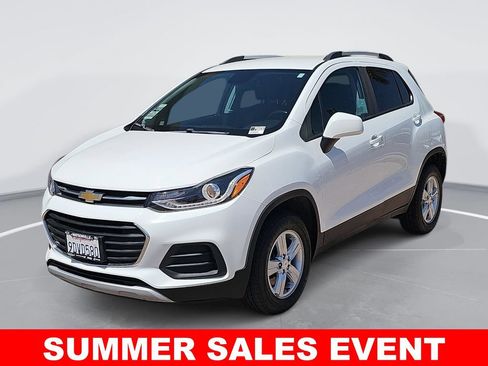 Used 2022 Chevrolet Trax LT w/ Driver Confidence Package AWD/4WD image 7
