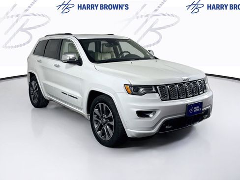 Used 2018 Jeep Grand Cherokee Overland AWD/4WD image 28