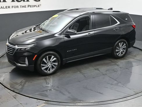 Used 2024 Chevrolet Equinox Premier FWD image 45
