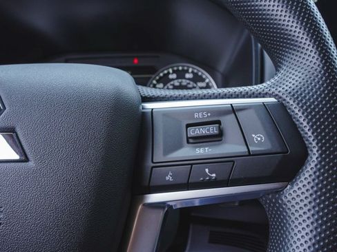 New 2026 Mitsubishi Outlander ES AWD/4WD image 24
