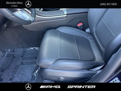 Used 2023 Mercedes-Benz C 300 Sedan image 15