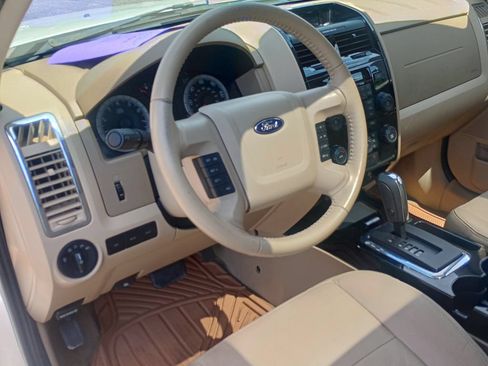 Used 2009 Ford Escape Limited AWD/4WD image 9