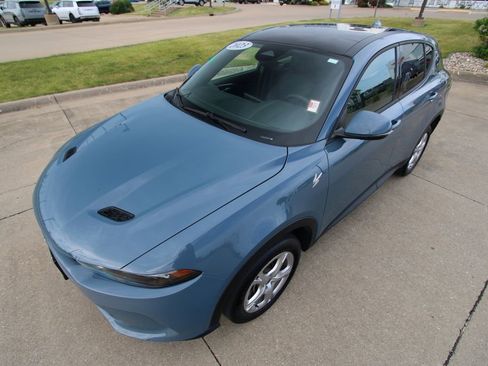 Used 2023 Dodge Hornet GT Plus AWD/4WD image 19