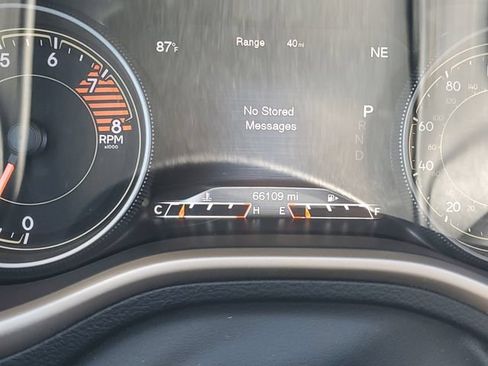 Used 2017 Jeep Cherokee High Altitude w/ Luxury Group AWD/4WD image 26