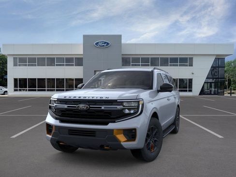 New 2026 Ford Expedition Tremor image 25