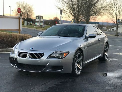 Used 2007 BMW M6 Coupe image 2