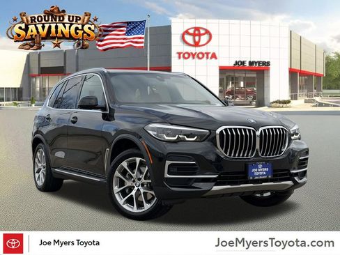 Used 2023 BMW X5 xDrive40i w/ Premium Package image 1