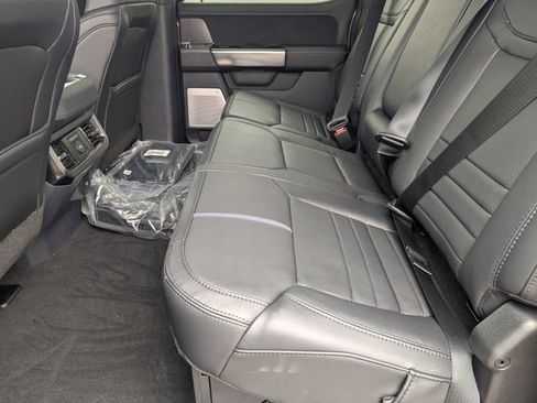 New 2026 Ford F250 Platinum w/ Tremor Off-Road Package AWD/4WD image 61