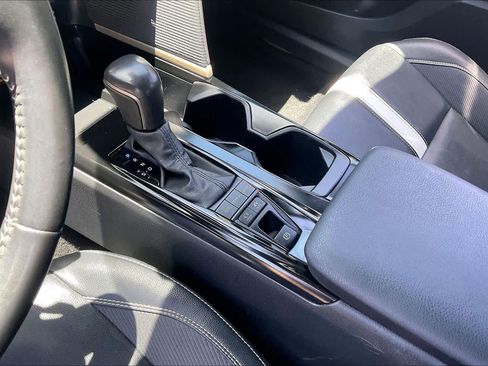 Used 2025 Toyota Camry SE FWD image 15