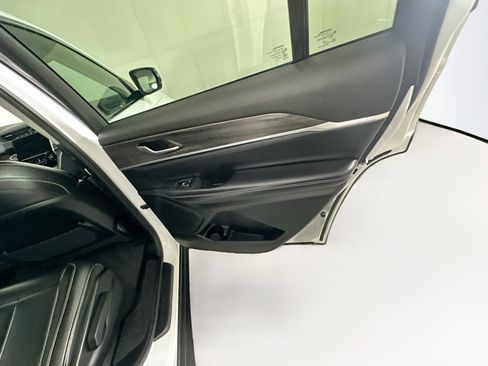 Used 2023 Jeep Grand Cherokee L Limited image 32