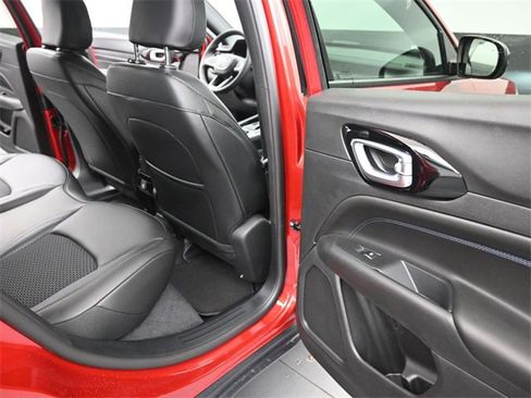 New 2026 Jeep Compass Latitude image 20